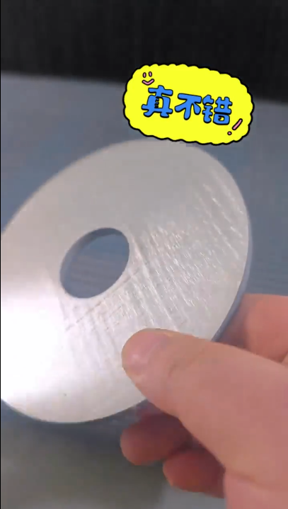 定安抛光拉丝机对碳钢表面进行锈迹毛刺处理